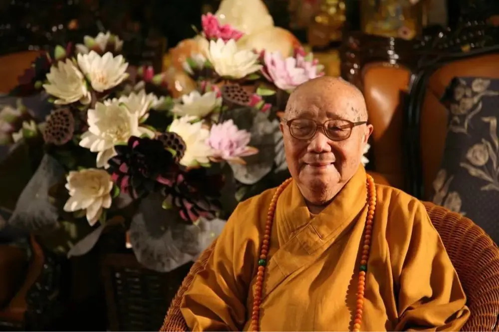 长老大还是牧师大_大长老_长老大有用处打一字